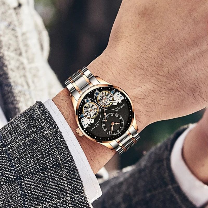 Kaksinkertainen tourbillon-hehkuva mekaniikkakello